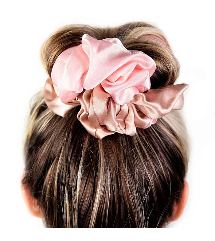 Passo a passo para usar nosso Scrunchie Modelador! Ele é tudo para o s