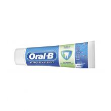 Oral B - Pasta de dente Pro-Expert - Hálito fresco